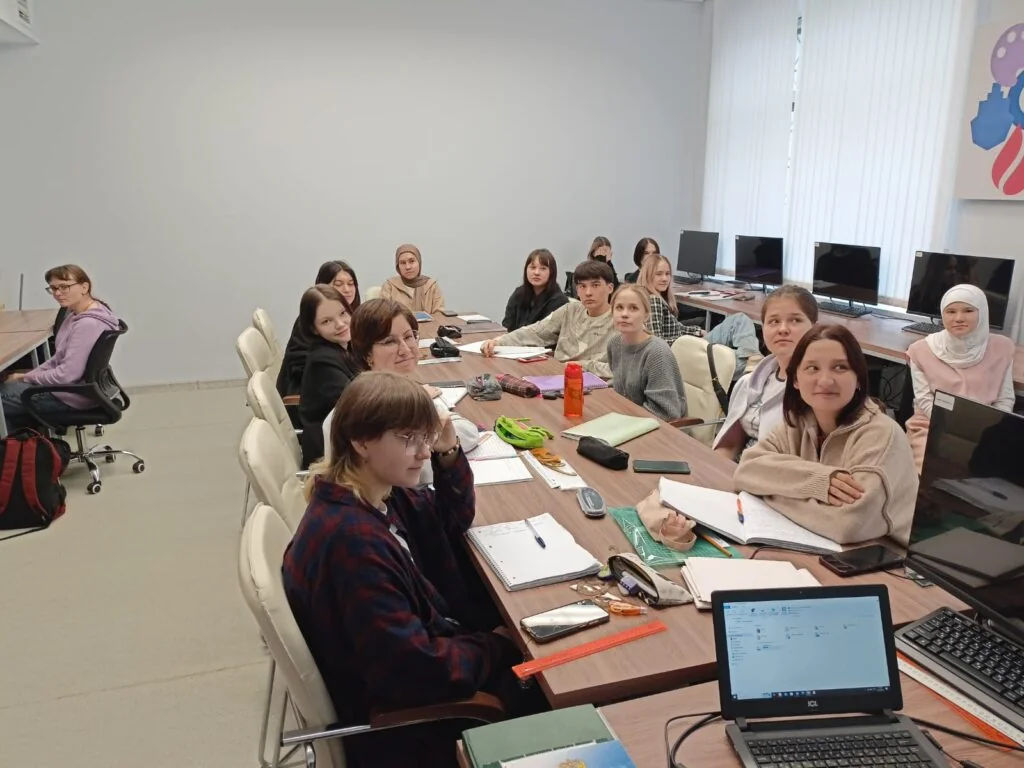 Классный час в рамках «Разговоры о важном» » Год Защитников отечества» и памятной даты День полного снятия блокады Ленинграда