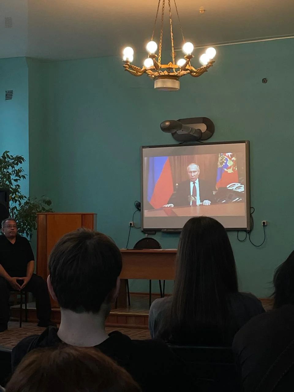 WhatsApp Image 2025-12-03 at 22.33.30(1).jpeg WhatsApp Image 2025-12-03 at 22.33.30(1).jpeg