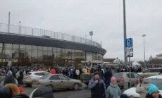 Студенты, проживающие в общежитии посетили выставку трофейной разбитой техники, Российской армией, на СВО